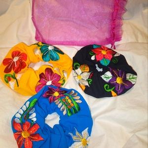 Embroidery hair donuts